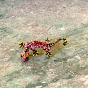 Rhinestone Lizard Pin Brooch
